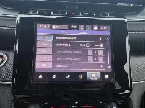 Used 2024 Jeep Grand Cherokee Altitude image 17