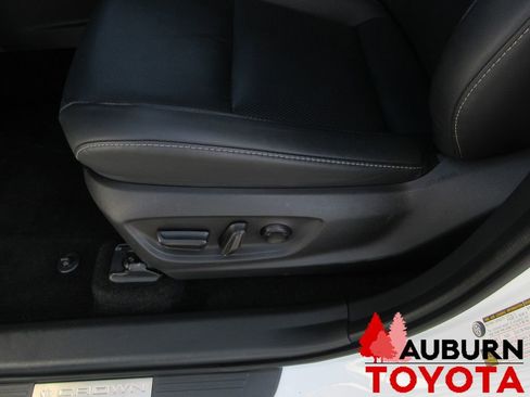 Certified 2024 Toyota Crown Limited image 10