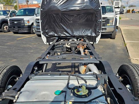 Used 2027 Ford E-450 and Econoline 450 Super Duty w/ Power Equipment Group RWD image 10