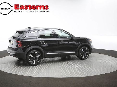 Used 2026 Nissan Kicks SR w/ SR Premium Package AWD/4WD image 45