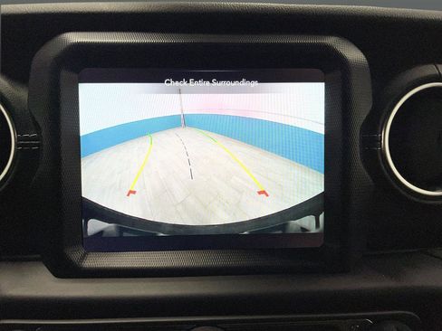 Used 2021 Jeep Wrangler Unlimited Sahara 4xe w/ Cold Weather Group image 10