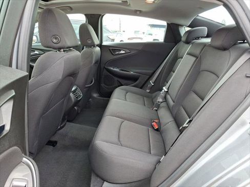 Used 2023 Chevrolet Malibu LT image 20