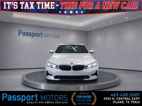Used 2025 BMW 330i 330I SEDAN 4D image 2
