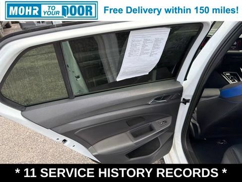 Used 2024 Volkswagen Golf R AWD/4WD image 36