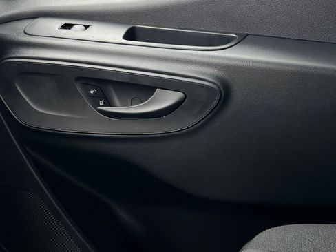 New 2025 Mercedes-Benz Sprinter 2500 image 9