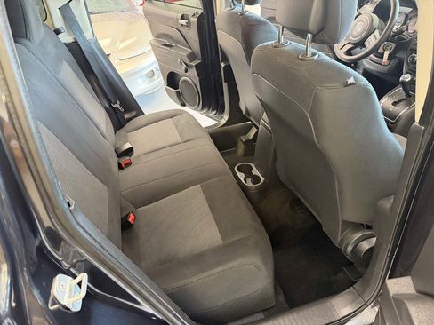 Used 2014 Jeep Patriot Sport w/ Tire & Wheel Group FWD image 19
