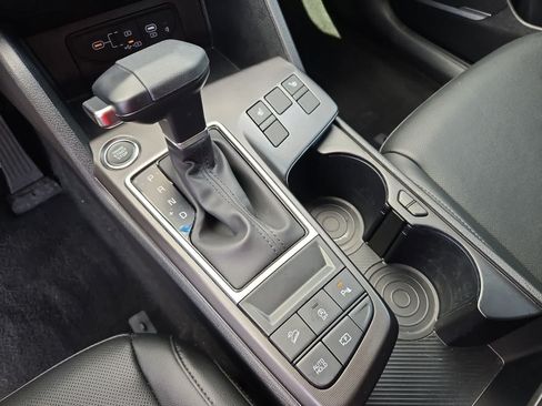 Used 2026 Kia Sportage EX FWD image 29