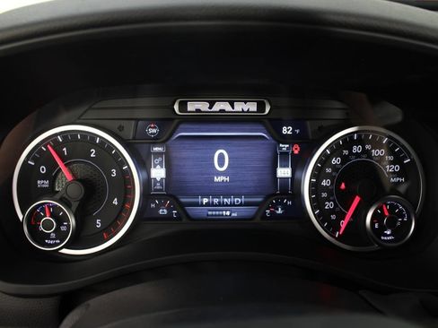 New 2026 RAM 2500 Big Horn AWD/4WD image 11
