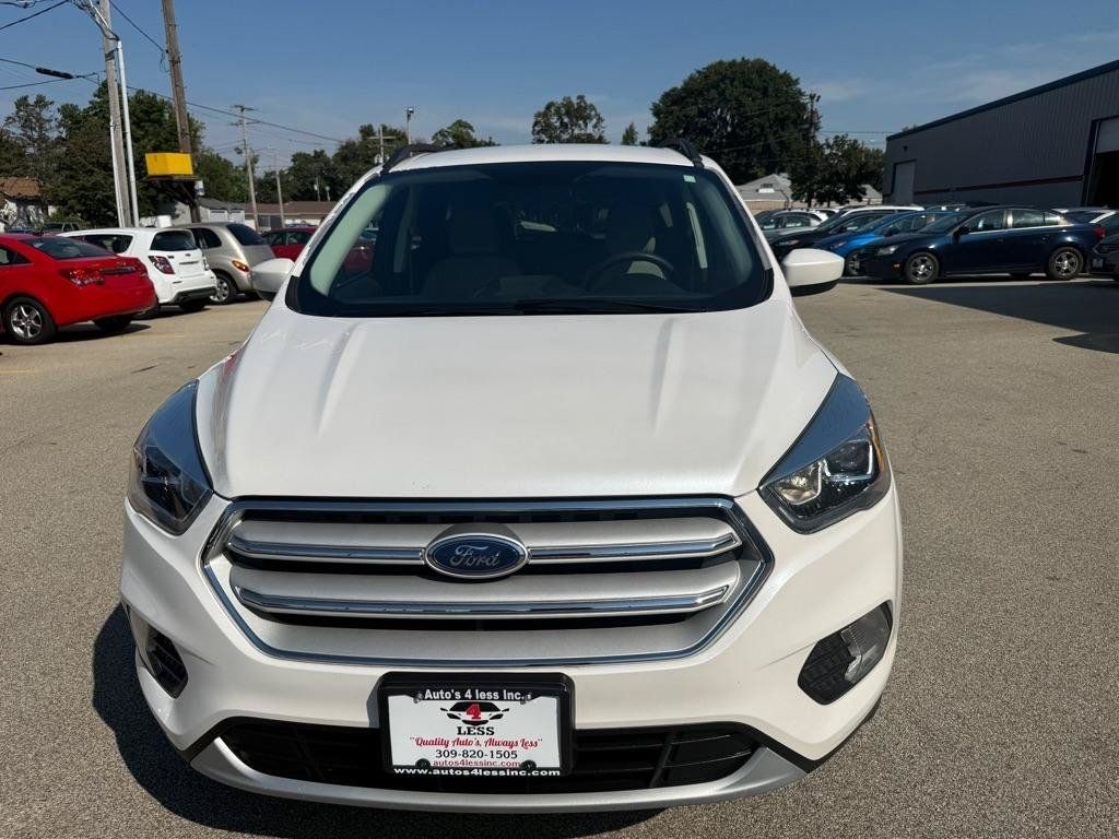 Used 2017 Ford Escape SE w/ Equipment Group 201A AWD/4WD image 5