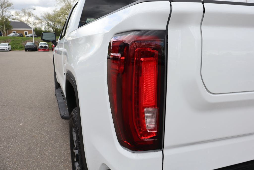 Certified 2026 GMC Sierra 1500 AT4 w/ AT4 Premium Package AWD/4WD image 38