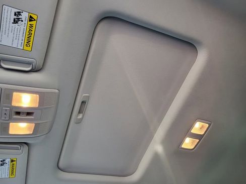 Used 2023 MAZDA CX-9 Touring image 31