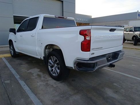 Used 2021 Chevrolet Silverado 1500 LT image 11