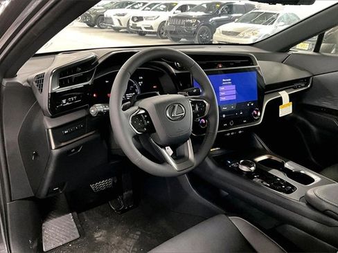 New 2026 Lexus RZ 450e AWD image 6