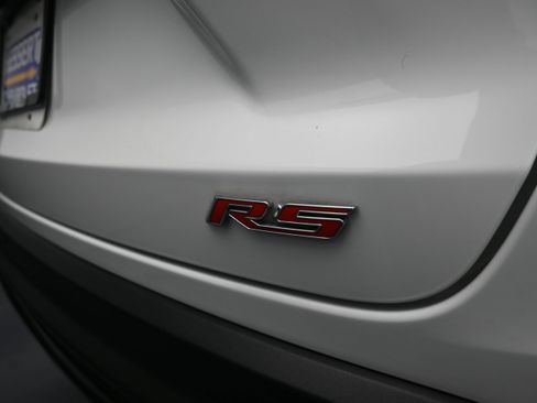 Used 2025 Chevrolet Trax RS w/ Sunroof Package FWD image 35