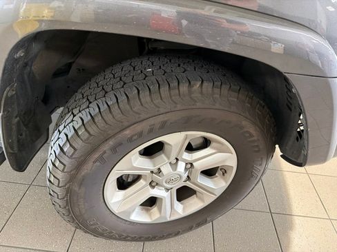 Certified 2021 Toyota 4Runner SR5 Premium w/ Moonroof Package AWD/4WD image 13