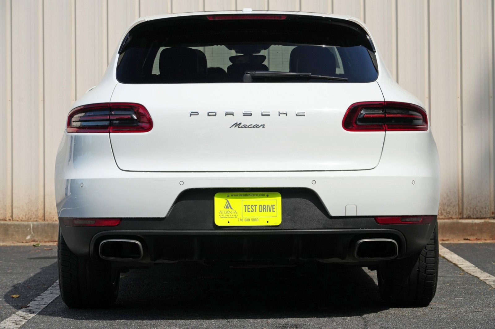 Used 2018 Porsche Macan AWD/4WD image 10