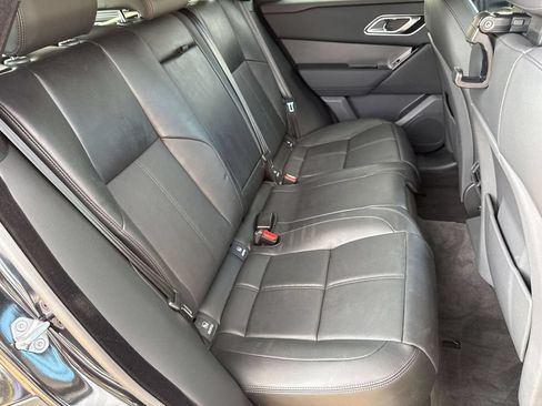 Used 2026 Land Rover Range Rover Velar S AWD/4WD image 31