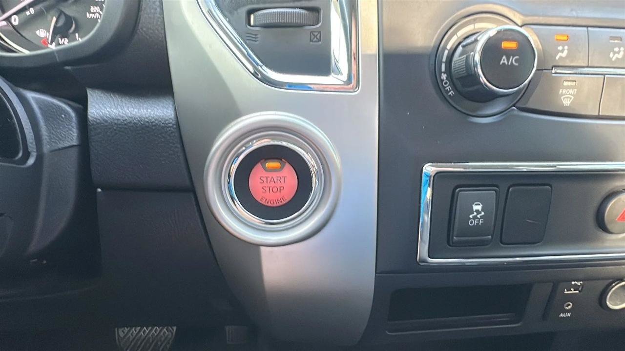 Used 2017 Nissan Titan SV RWD image 42
