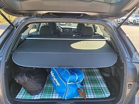 Used 2021 Subaru Outback 2.5i image 10