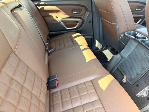 Certified 2023 Nissan Titan Platinum Reserve w/ Moonroof Package AWD/4WD image 15