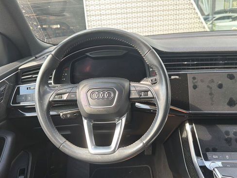 Used 2020 Audi Q8 Premium Plus w/ Premium Plus Package AWD/4WD image 10