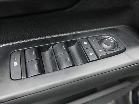 Certified 2026 Toyota Tacoma SR image 13