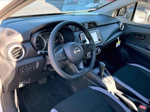 New 2025 Nissan Versa S image 8