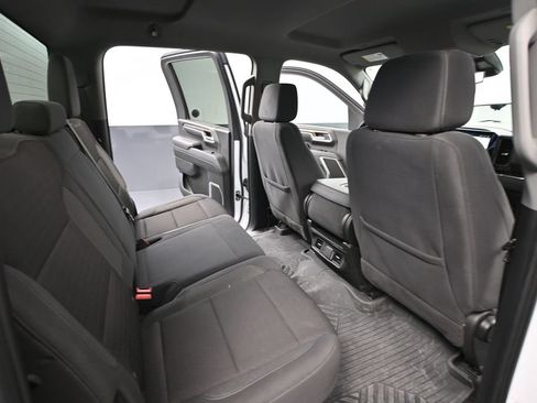 Used 2025 Chevrolet Silverado 2500 LT AWD/4WD image 47