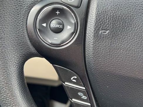Used 2015 Honda Accord LX image 18