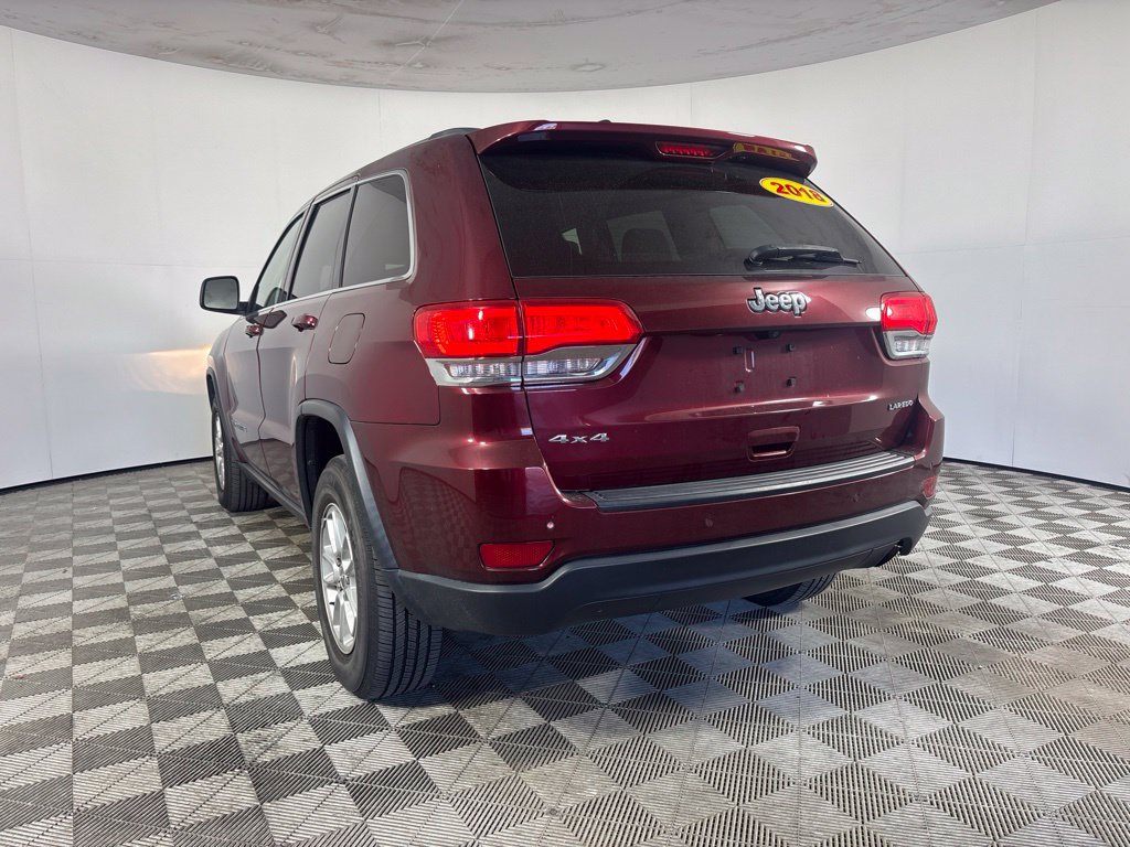 Used 2018 Jeep Grand Cherokee Laredo AWD/4WD image 5