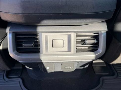 Used 2022 Ford F150 Lariat w/ Trailer Tow Package AWD/4WD image 12