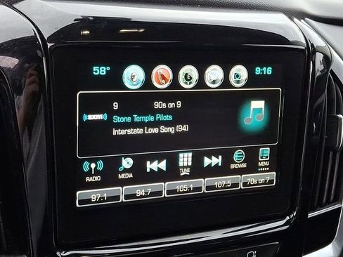 Used 2019 Chevrolet Traverse LT w/ LT Premium Package image 20