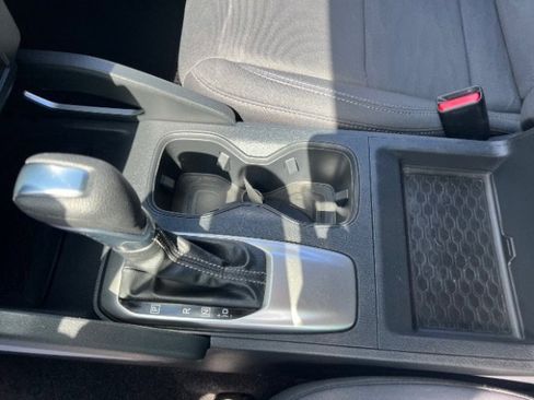 Used 2022 Nissan Frontier SV w/ Technology Package image 39