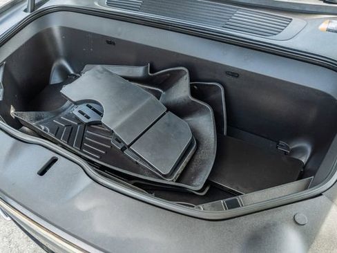 Used 2022 Rivian R1T Launch Edition image 15