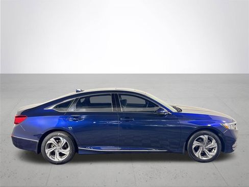 Used 2018 Honda Accord EX-L image 5