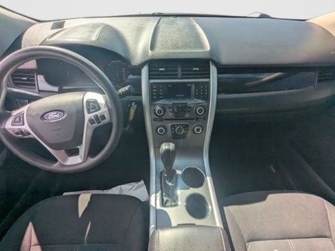 Used 2014 Ford Edge SE FWD image 16