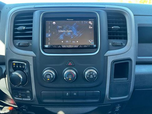 Used 2015 RAM 1500 Express image 16