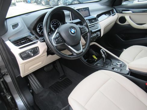 Used 2022 BMW X1 sDrive28i w/ Premium Package FWD image 15