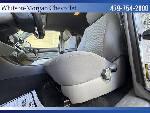 Used 2013 Toyota Tacoma 2WD Access Cab image 12