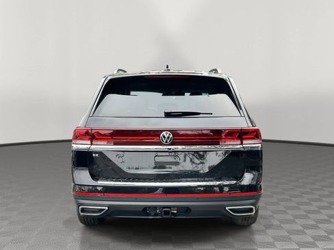 New 2026 Volkswagen Atlas SE image 4