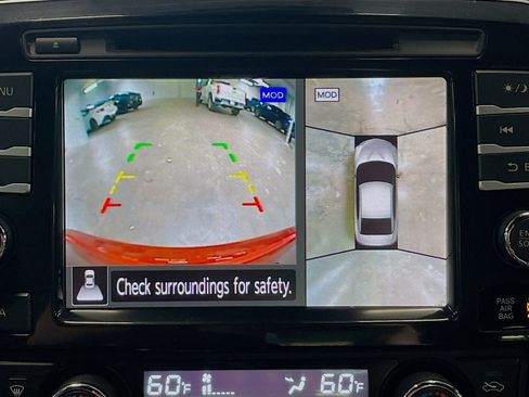 Used 2021 Nissan Maxima SR w/ Sport Mat Group FWD image 14