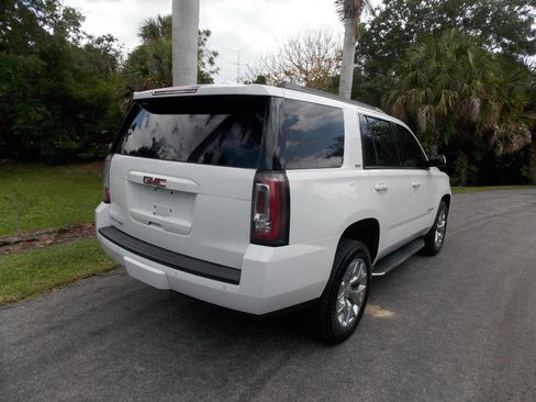 Used 2018 GMC Yukon SLT w/ Open Road Package RWD image 5