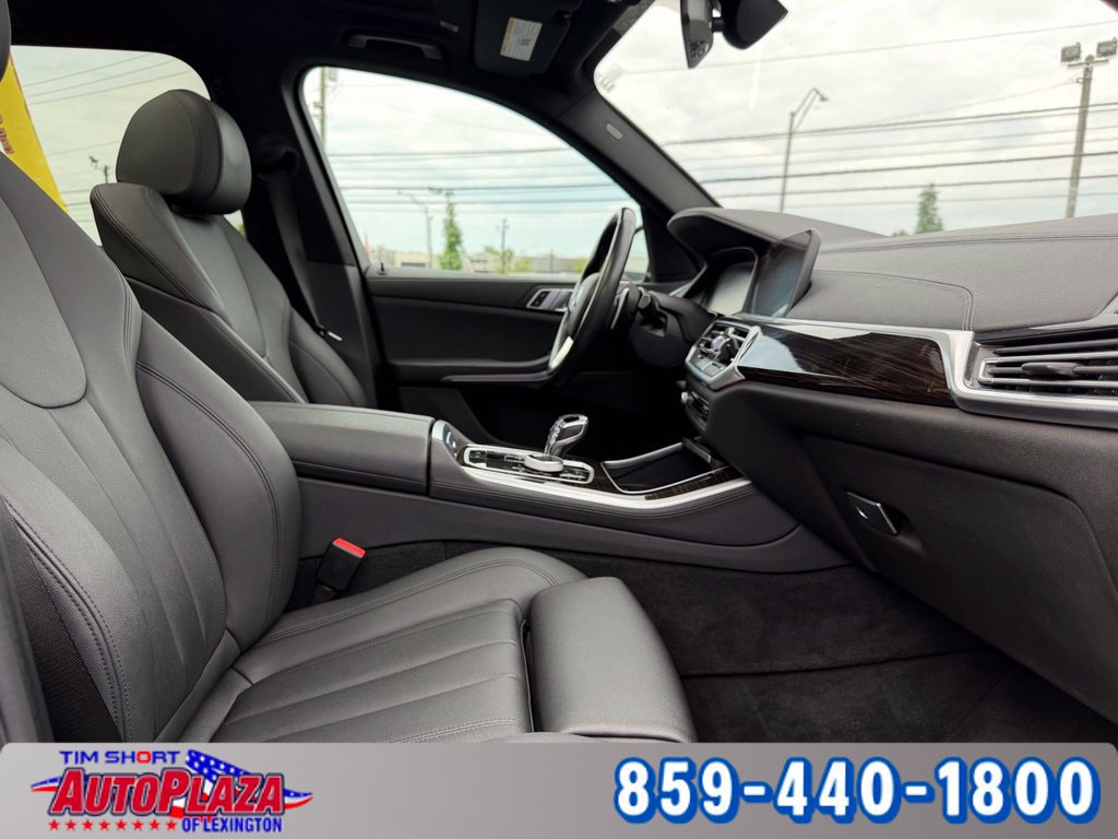 Used 2020 BMW X5 xDrive40i w/ Convenience Package AWD/4WD image 39