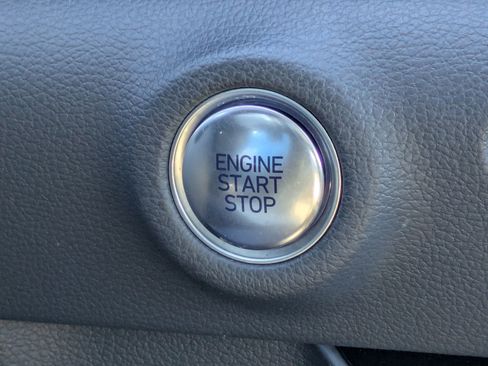 Used 2023 Hyundai Sonata Limited image 17