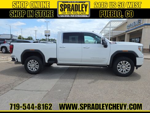 Used 2021 GMC Sierra 2500 Denali w/ Denali Ultimate Package AWD/4WD image 3