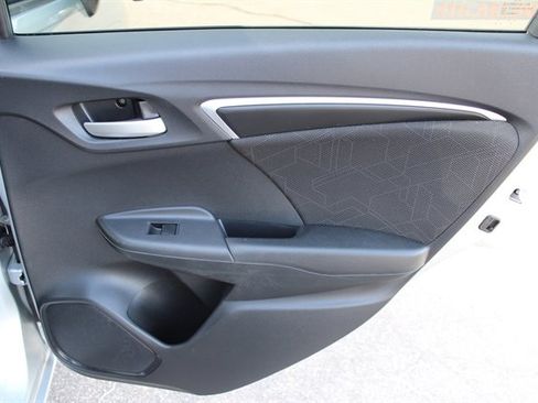 Used 2015 Honda Fit EX image 31