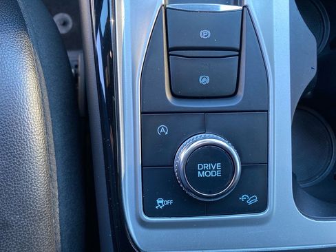 Used 2022 Ford Explorer ST w/ ST Street Pack image 13