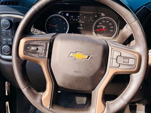 Used 2021 Chevrolet Silverado 2500 High Country w/ Z71 Off-Road Package image 10