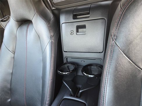 Used 2016 MAZDA MX-5 Miata Grand Touring RWD image 22