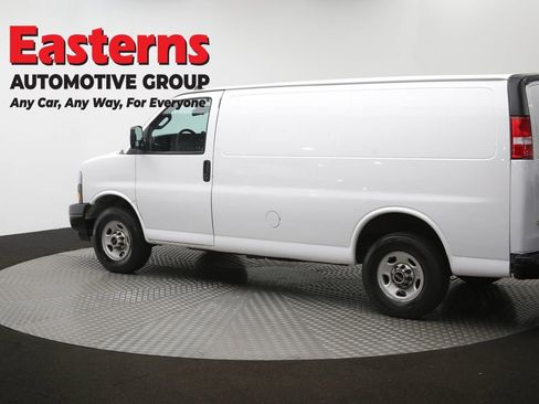 Used 2021 Chevrolet Express 2500 RWD image 55